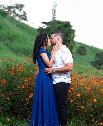 Chat en Vivo para Mayores: Una Herramienta Innovadora para Combatir la Soledad