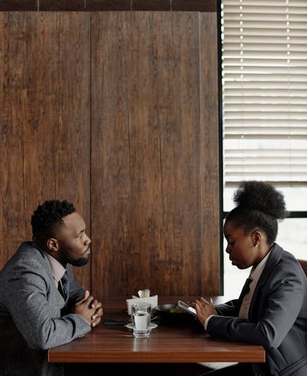 Ventajas y Desventajas de las Videollamadas con Desconocidos