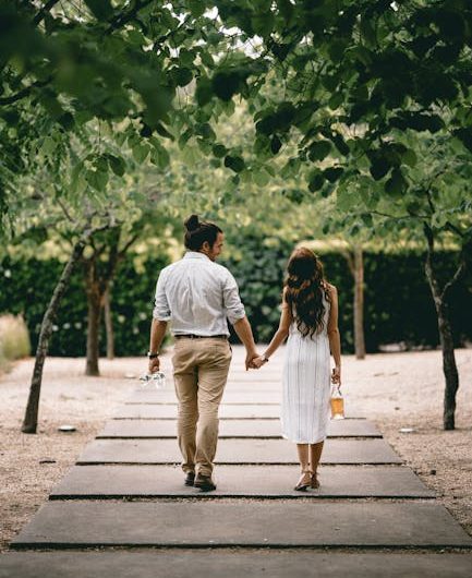 Riesgos y Precauciones en las Relaciones Online con Desconocidos