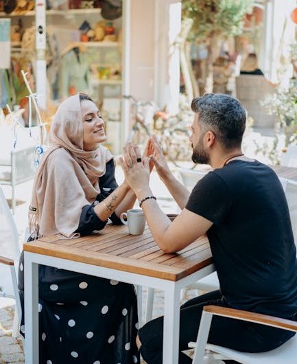 Redes sociales de citas premium valen la pena la inversión