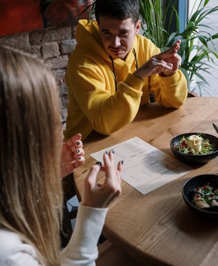 Chats Privados para Solteros en la Era Digital